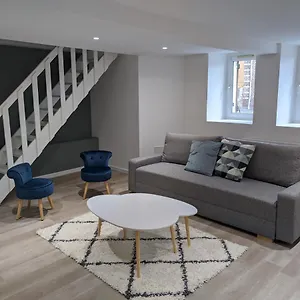 Appartement Maison Rénovée Proche Aéroport, Beauvais